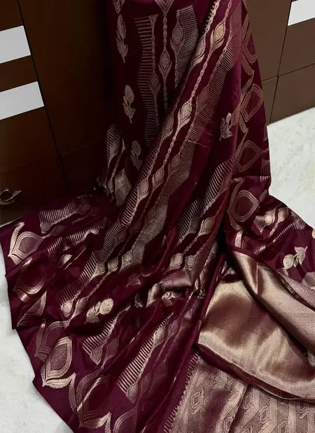 Kt 193 Banarasi Soft Silk Saree Wholesale Clothing Distributors In India
